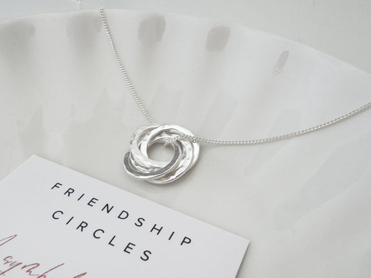 Silver Circle Friendship Pendant Necklace for 5 Friends