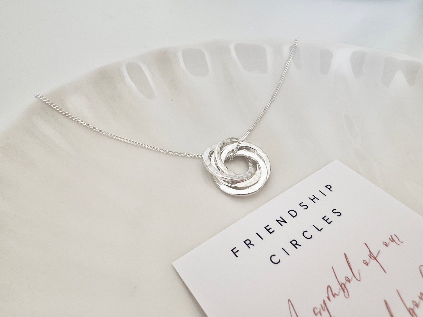 Silver Circle Friendship Pendant Necklace for 5 Friends