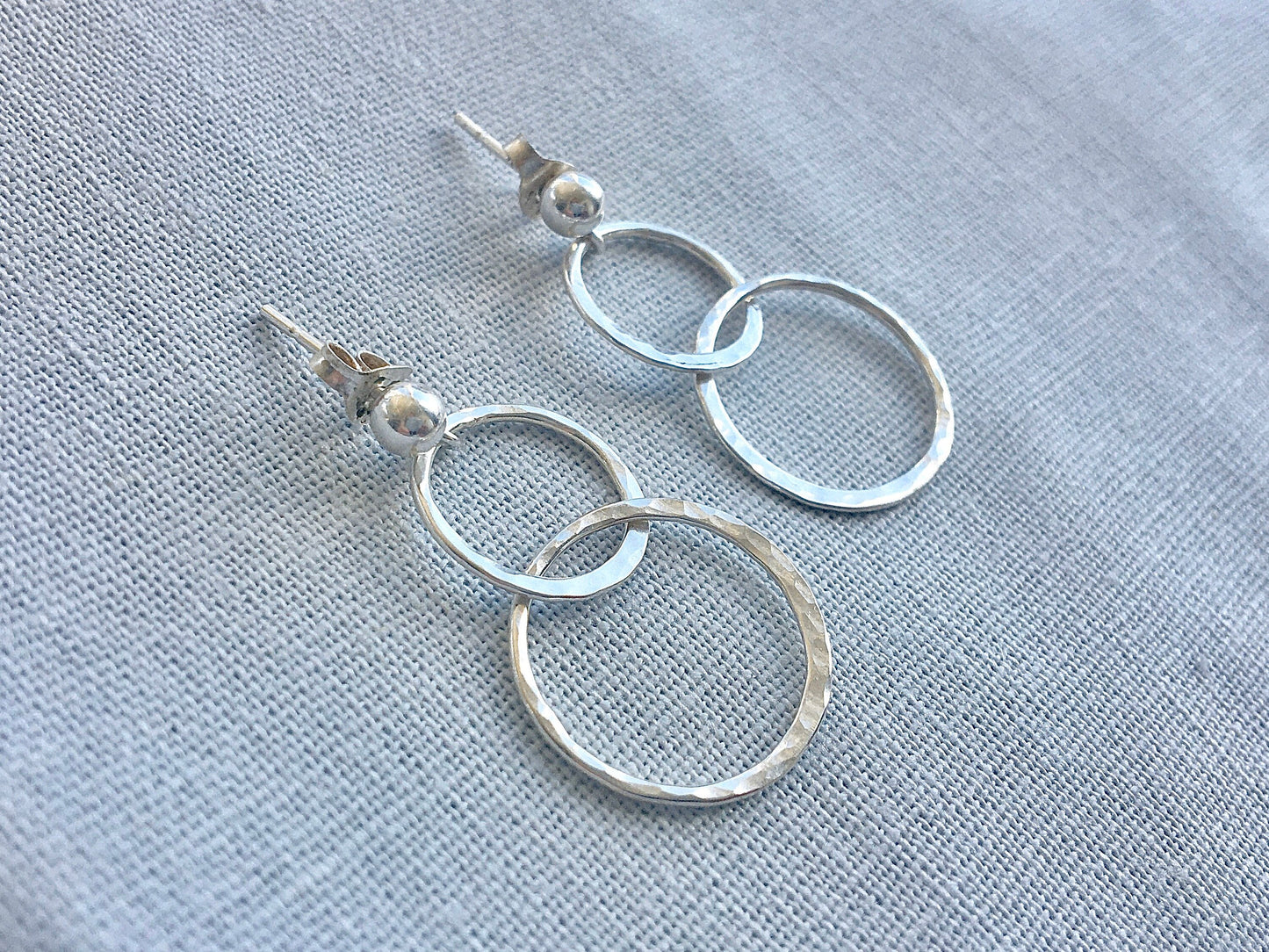 Silver Linked Double Circle Stud Earrings