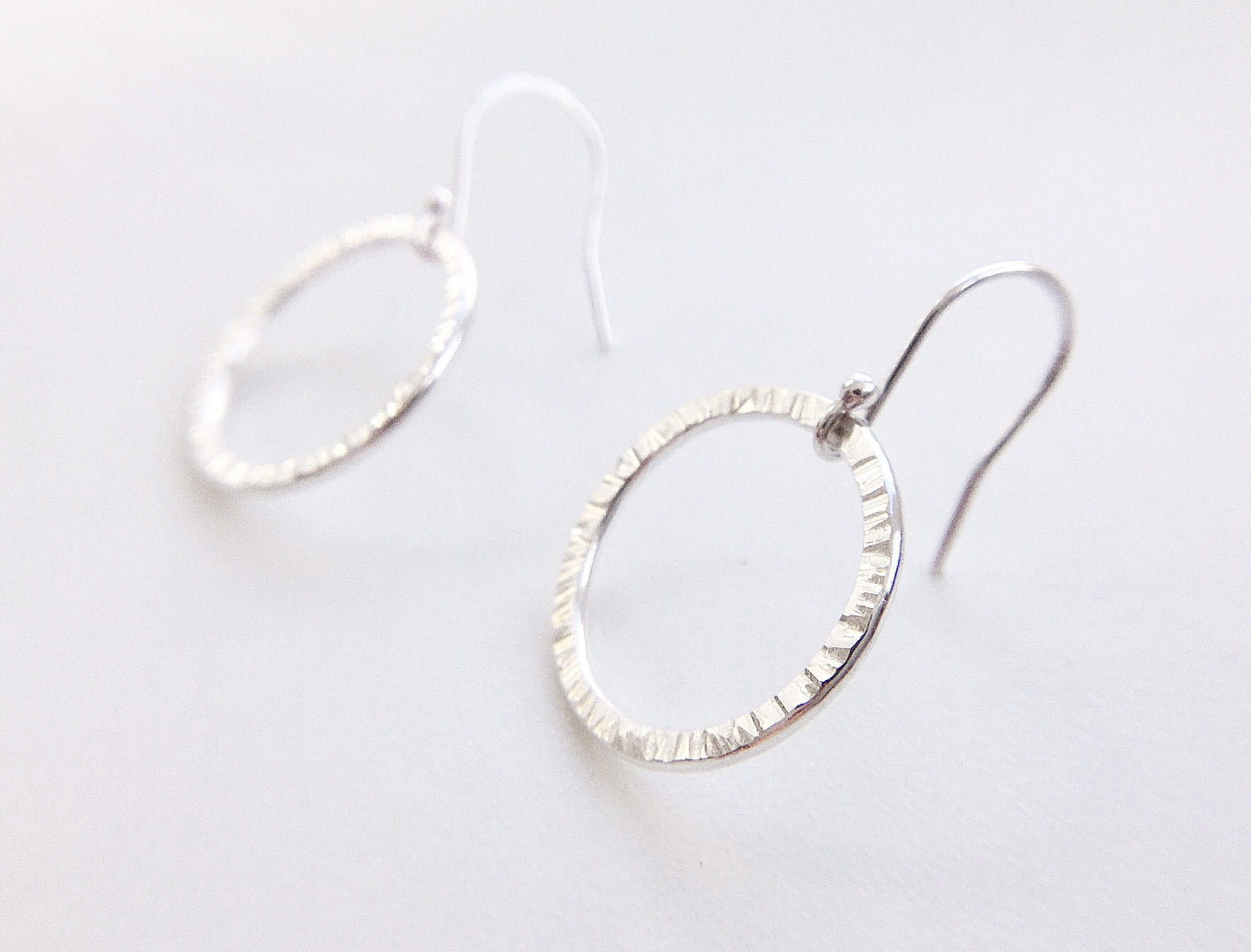 Silver Hoop Earrings with Line Texture (M)