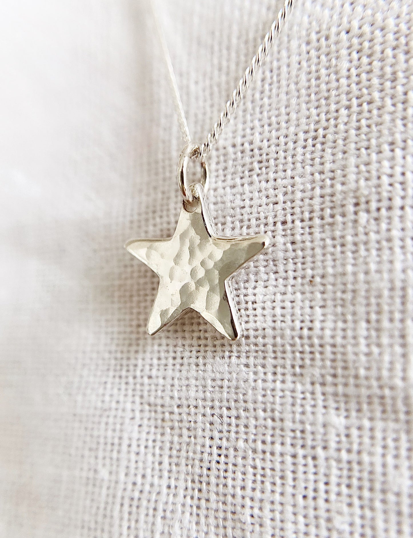 Sterling Silver Star Pendant Necklace (S)