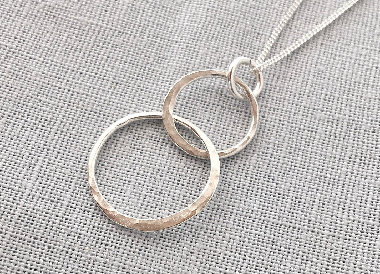 Silver Linked Double Circle Necklace