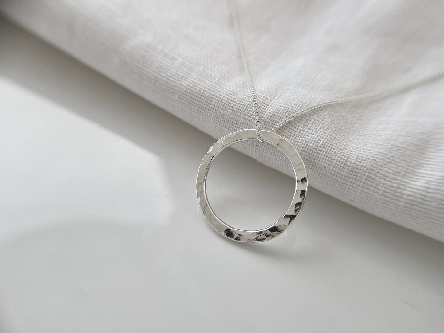 Everyday Sterling Silver Circle Layering Necklace (M)