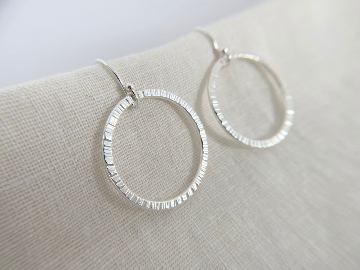 Silver Hoop Earrings with Line Texture (M)