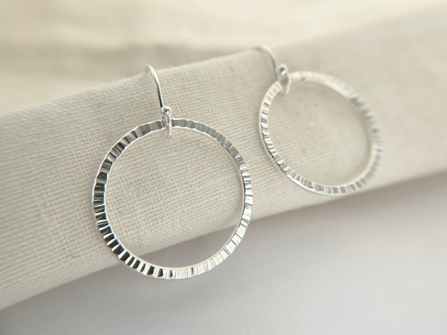 Silver Hoop Earrings with Line Texture (L)