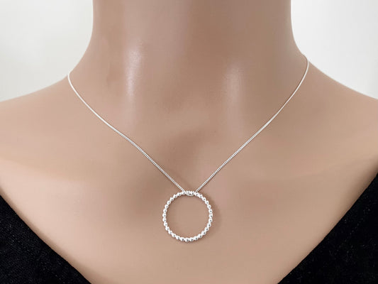 Sterling Silver Circle Necklace with Bead Effect